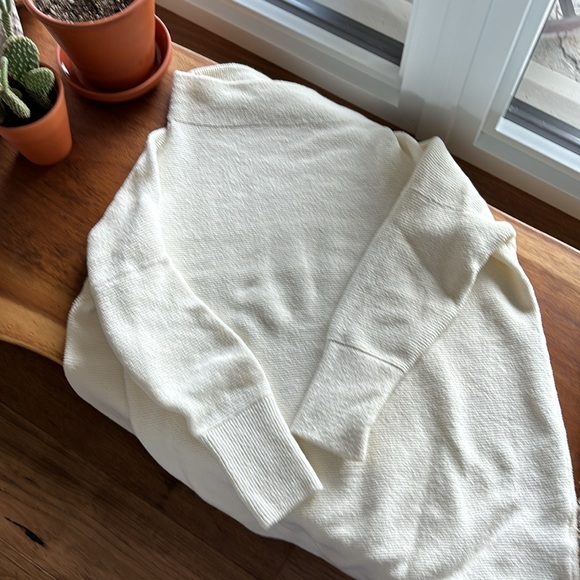 Free People Ottoman - Picture 3 of 4